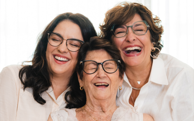 Dicas para escolher os óculos ideais neste Dia das Mães: Estilos e Necessidades
